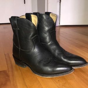 Frye | Billy Short Western Boots